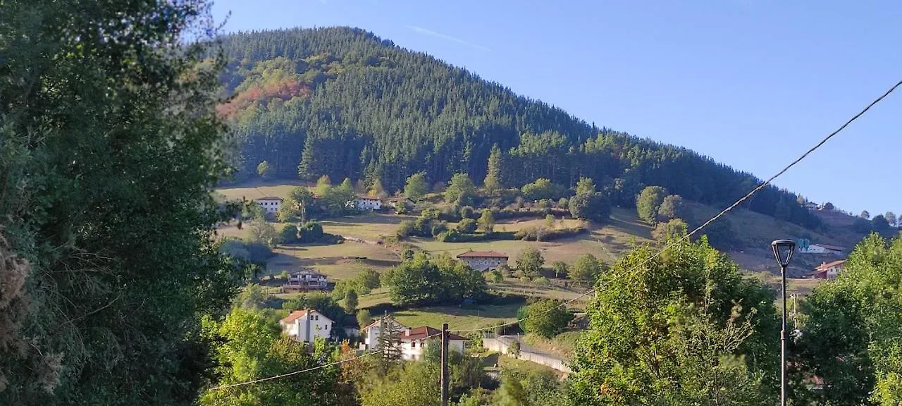 Alojamiento Rural, Jardin, A 25 Minutos De Bilbao, Parking Gratuito Arantzazu 펜션